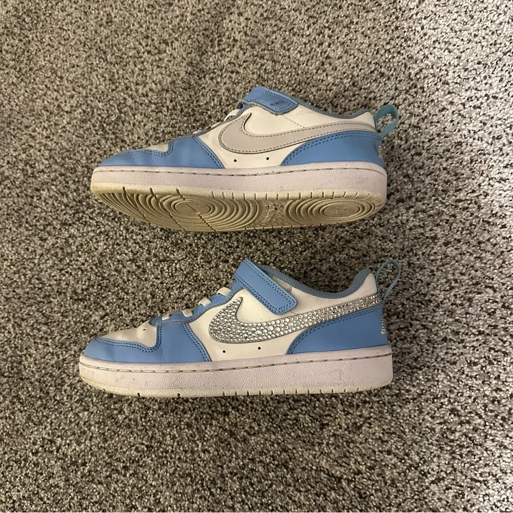 Big Kids NIKE COURT 2.5 Blue White Sneakers Bling Swoosh Logo Crystals